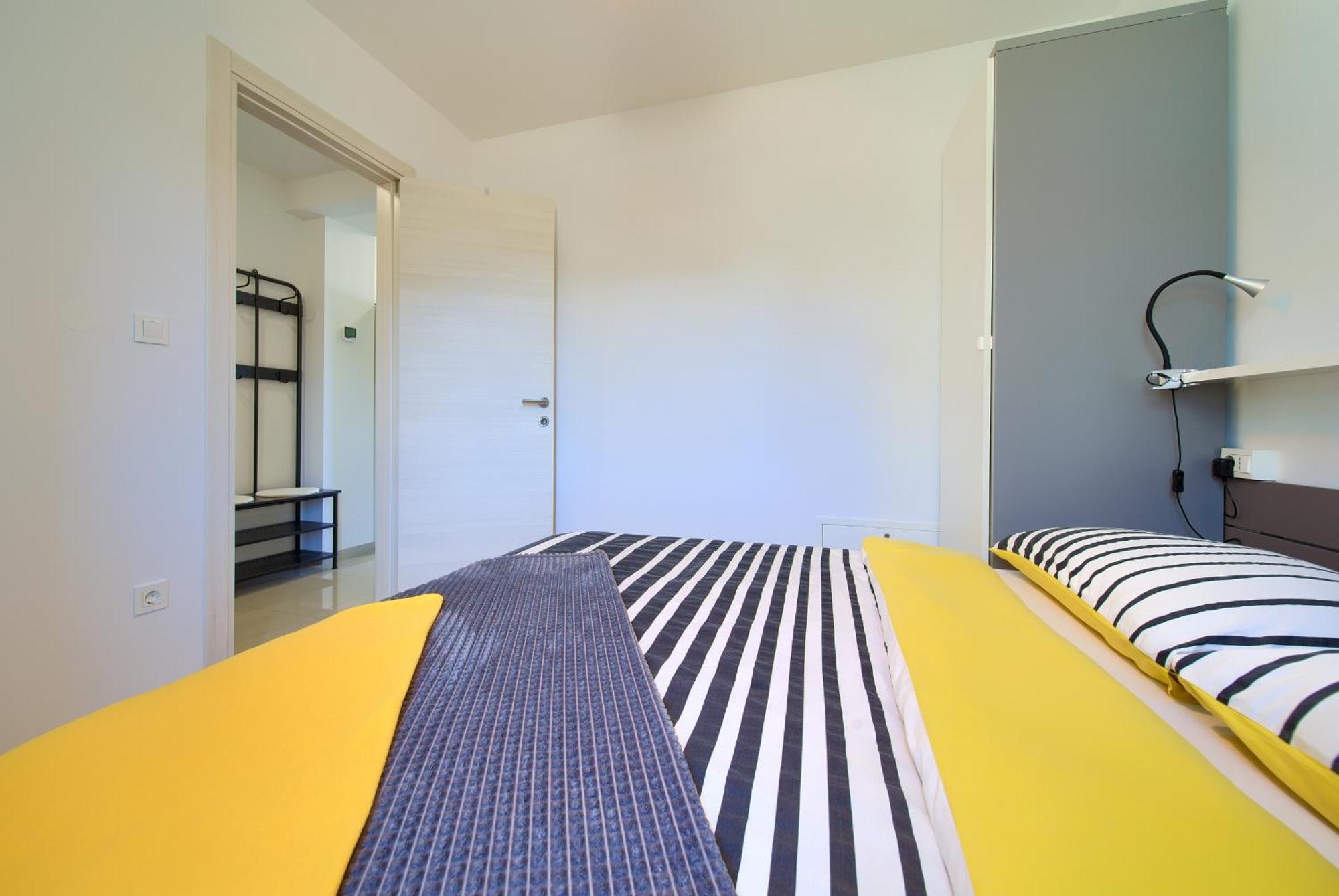 Apartment Sara Krk Town Dış mekan fotoğraf