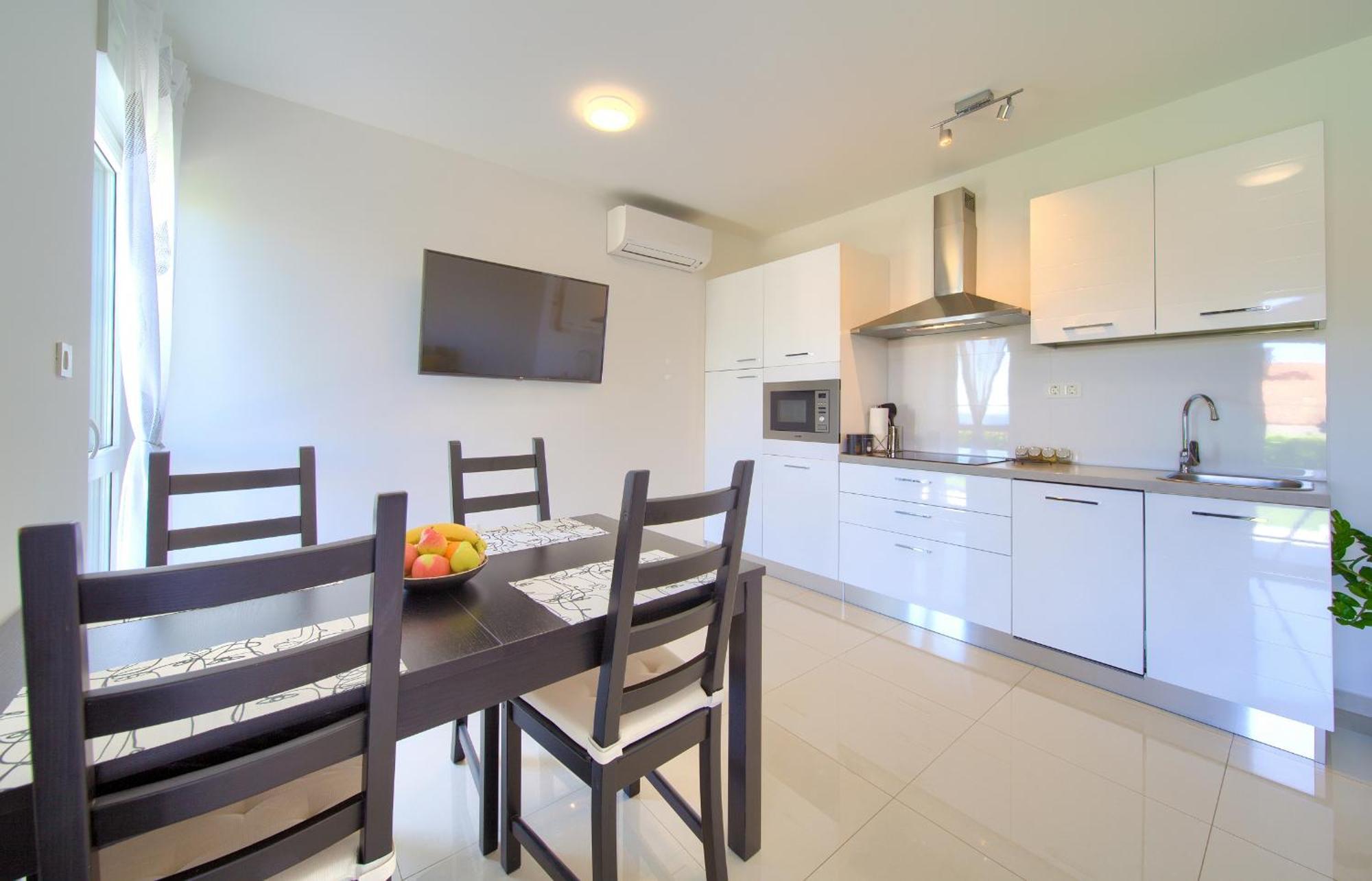 Apartment Sara Krk Town Dış mekan fotoğraf