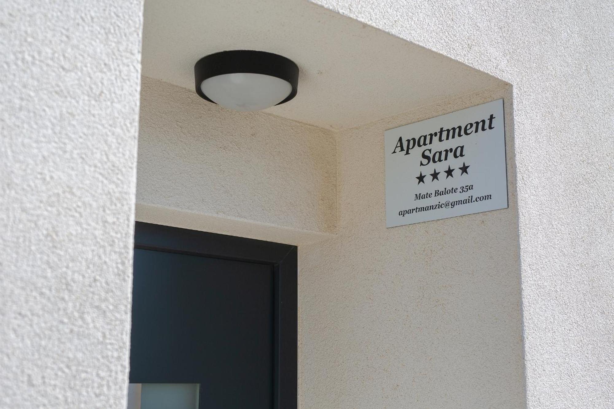 Apartment Sara Krk Town Dış mekan fotoğraf